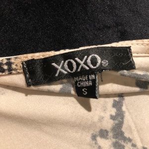 XOXO Tops - XOXO Snakeskin Print Cowl Neck Short Sleeve Blouse XOXO Tops - XOXO Snakeskin Print Cowl Neck Short Sleeve Blouse